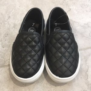 Girls black flats